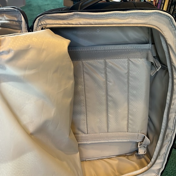 Samsonite backpack carryon NWOT - Picture 3 of 5